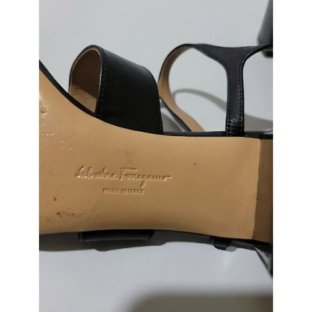 Salvatore Ferragamo Sandal Size 7 - Picture 7 of 9